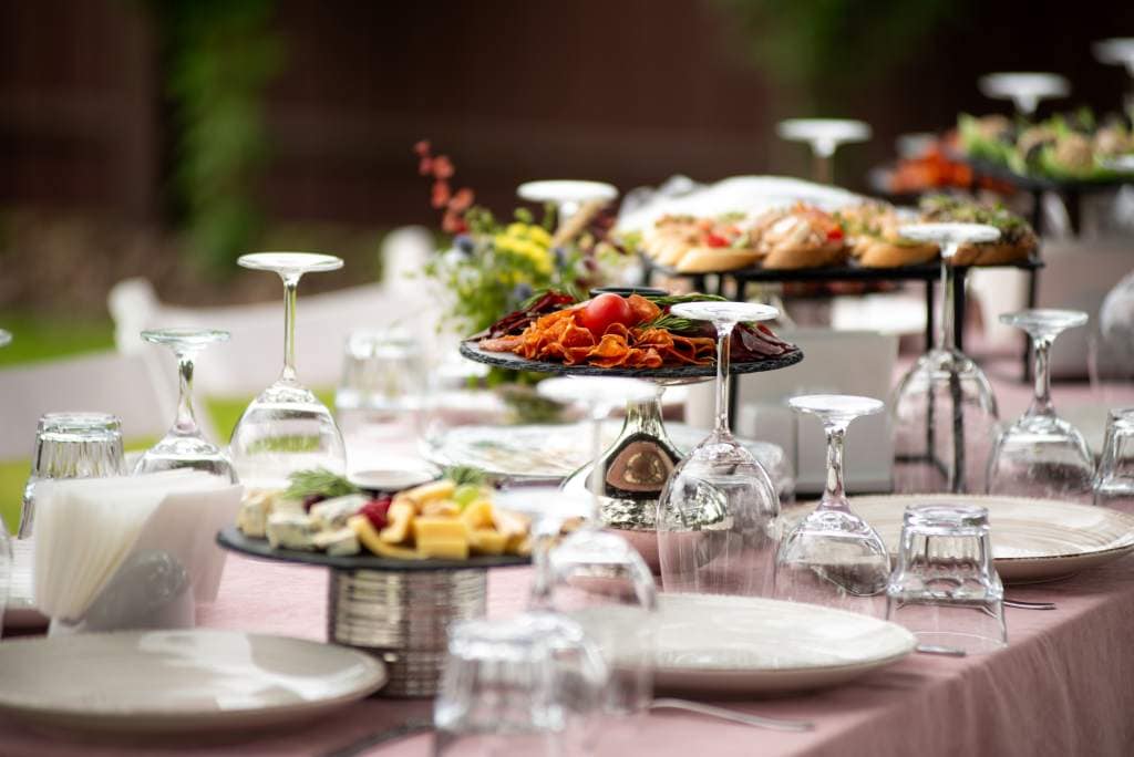 Svadbeni catering 2026